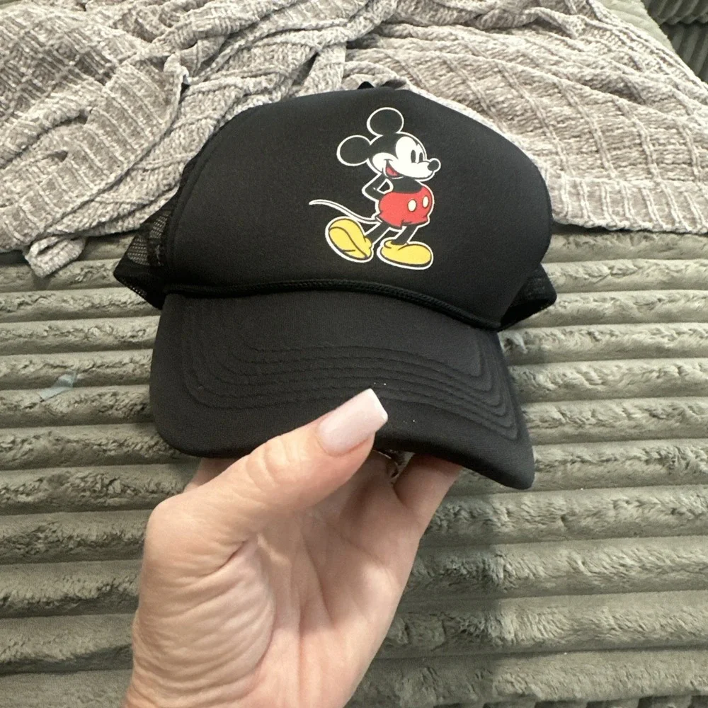 Concept One Disney Mickey Mouse Trucker Hat Mesh Back SnapBack Black